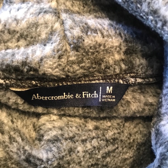 Brand new Abercrombie & Fitch sweatshirt - Picture 4 of 5